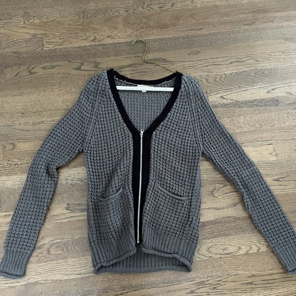 Gray Sweater with zipper - Picture 1 of 2